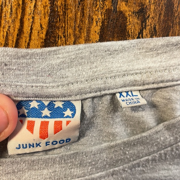 Woman’s long sleeve shirt Wonder Woman size XXL gray - Picture 2 of 2